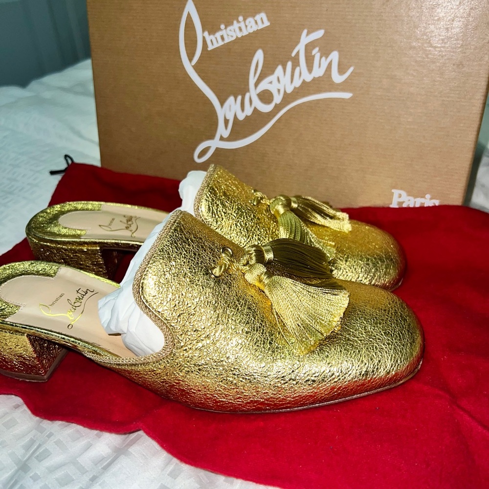 Christian Louboutin Barry Mule Vintage Piping shoes. Size 40 (true to size 39)